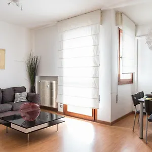 https://cappuccino-36-house-in-venezia.hotelinveneto.com